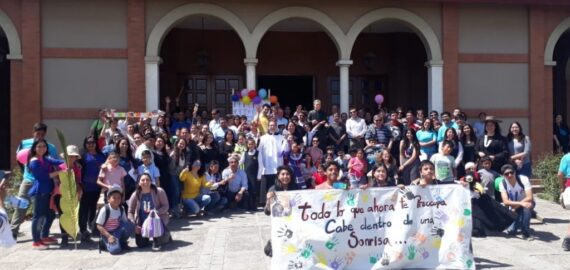 PROCESIÓN EN HONOR A SAN JOSEMARÍA